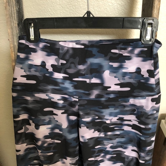 Onzie High Waist Full Length Blue Camo Leggings - Picture 2 of 5